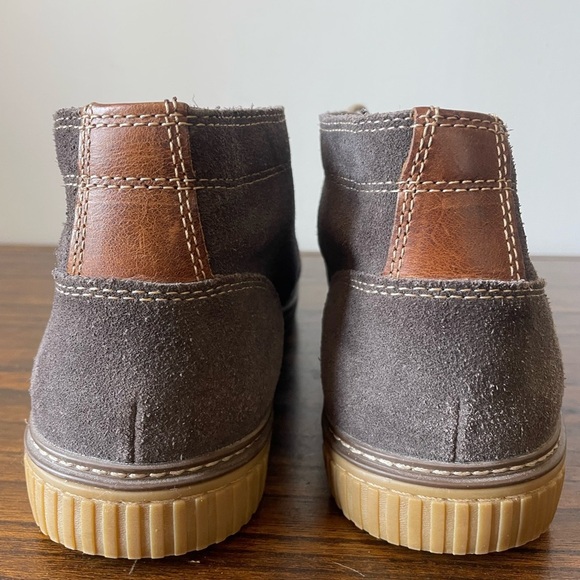 Johnston & Murphy, 11.5, mens gray suede lace up chukka boot like new condition - Picture 11 of 11